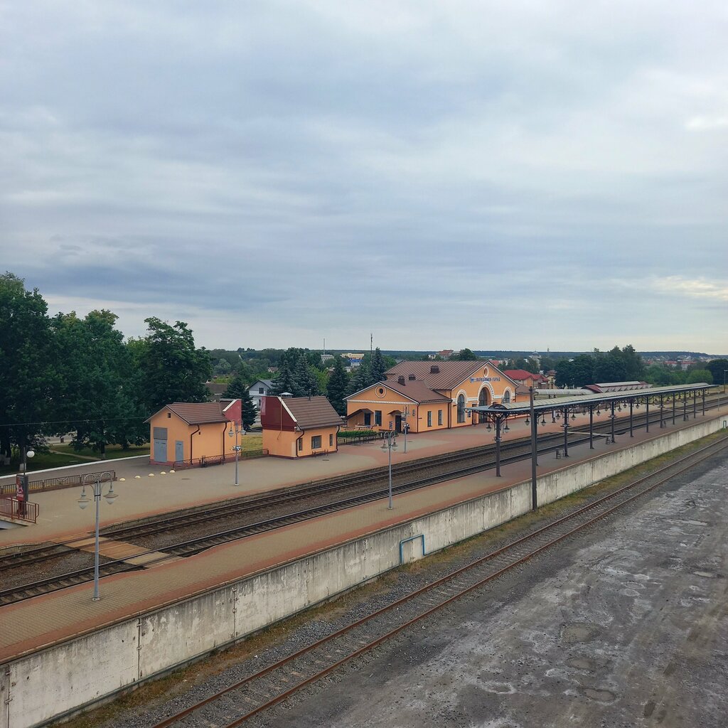 Железнодорожная станция Железнодорожный вокзал Волковыск, Волковыск, фото