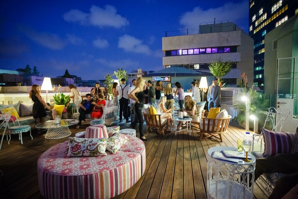 Фото The Alma Hotel and Lounge