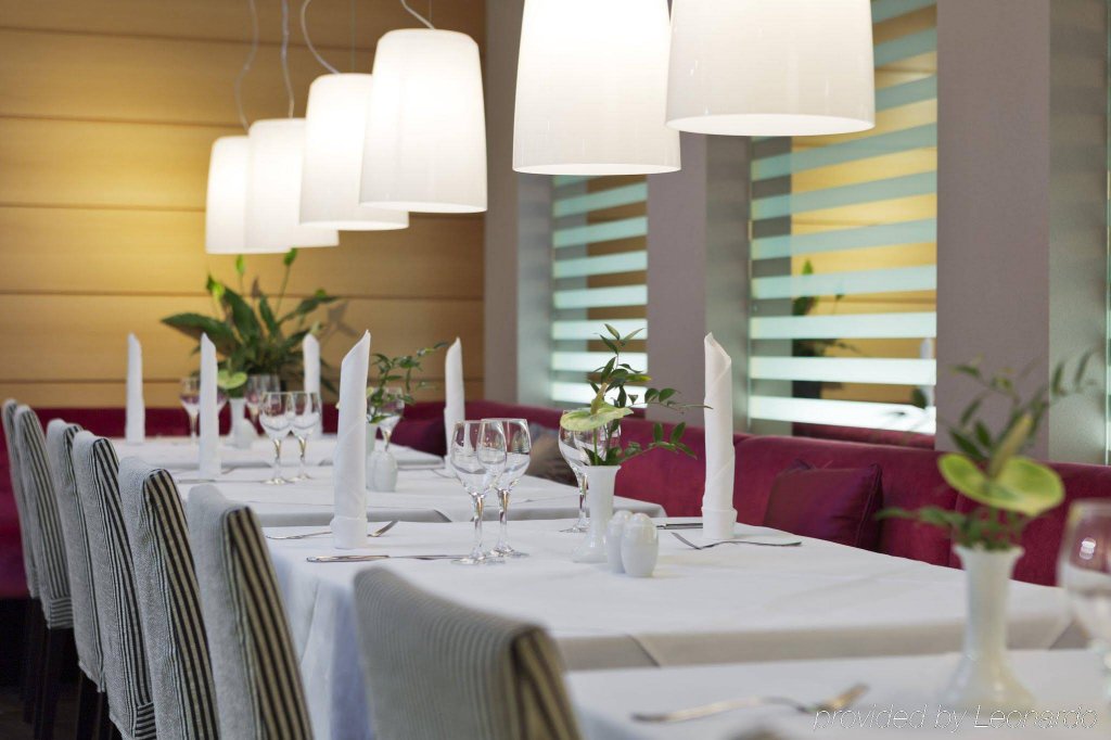 Фото Holiday Inn Vienna City