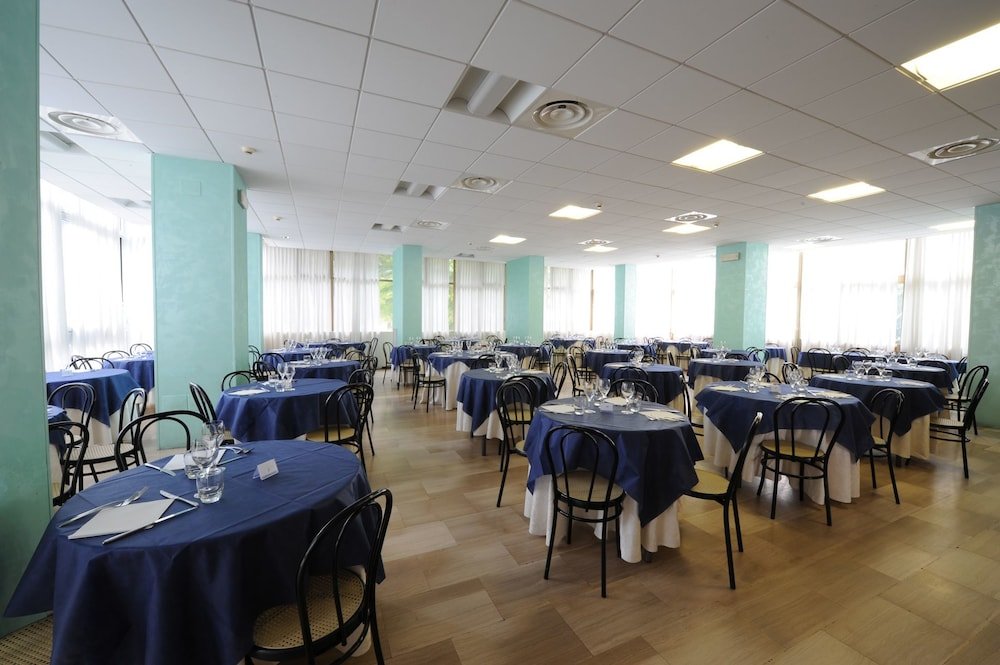 Фото Hotel Royal