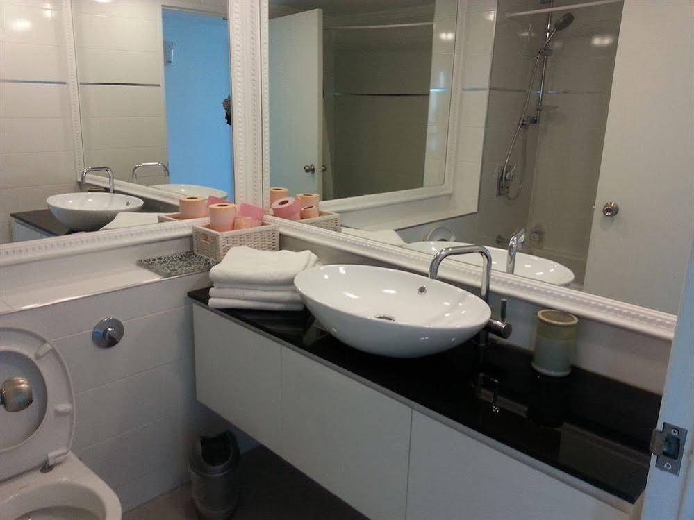 Фото Hotel Carmel Holiday Apartments