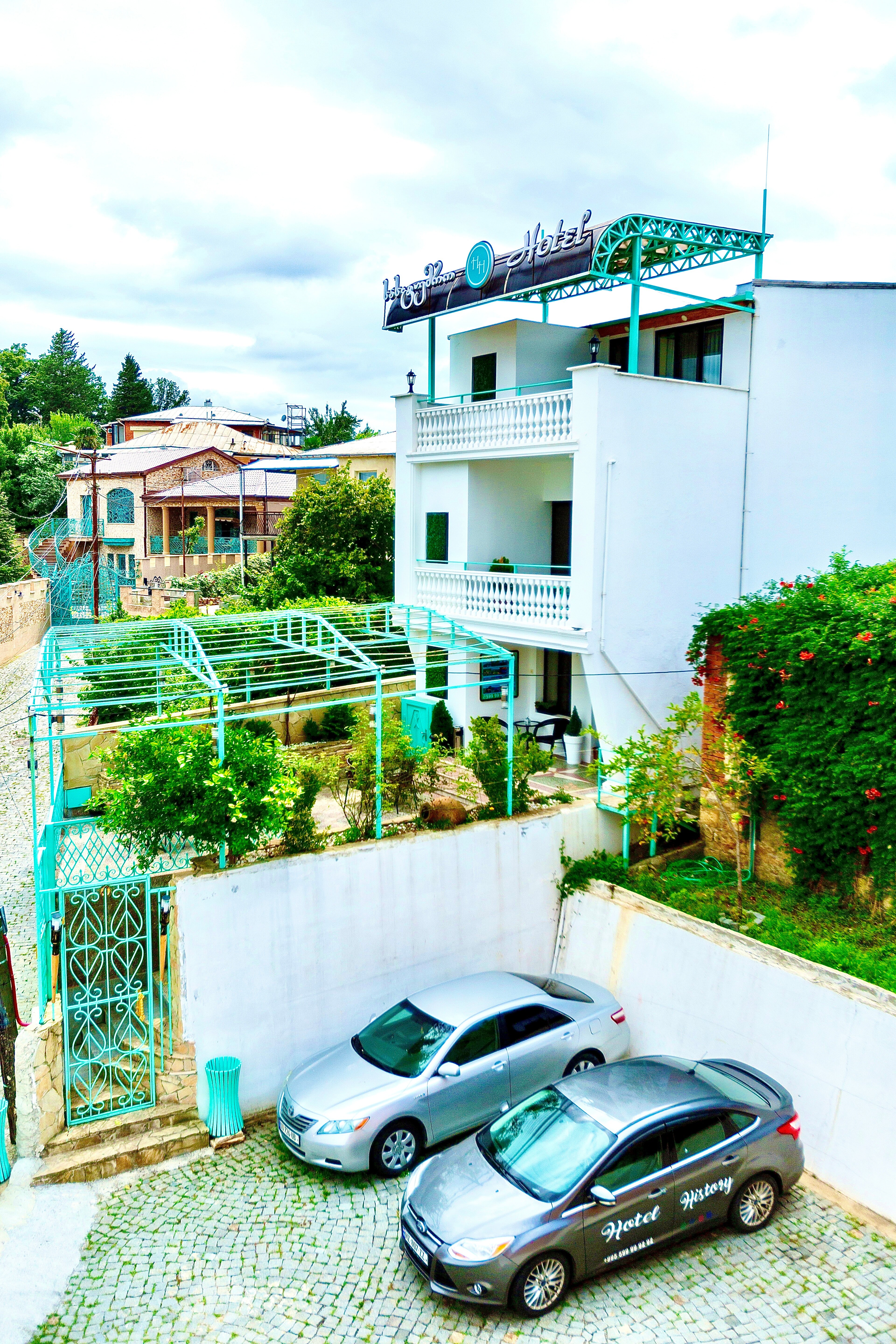 Фото отеля 1