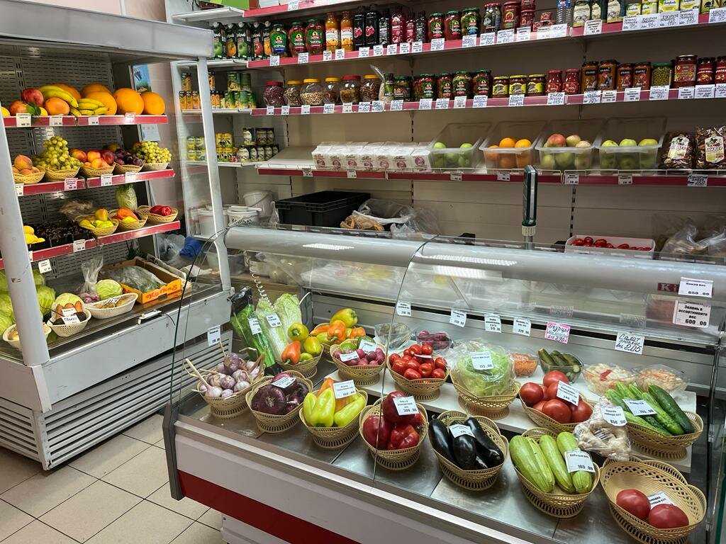 Grocery Здесь все свои, Moscow, photo