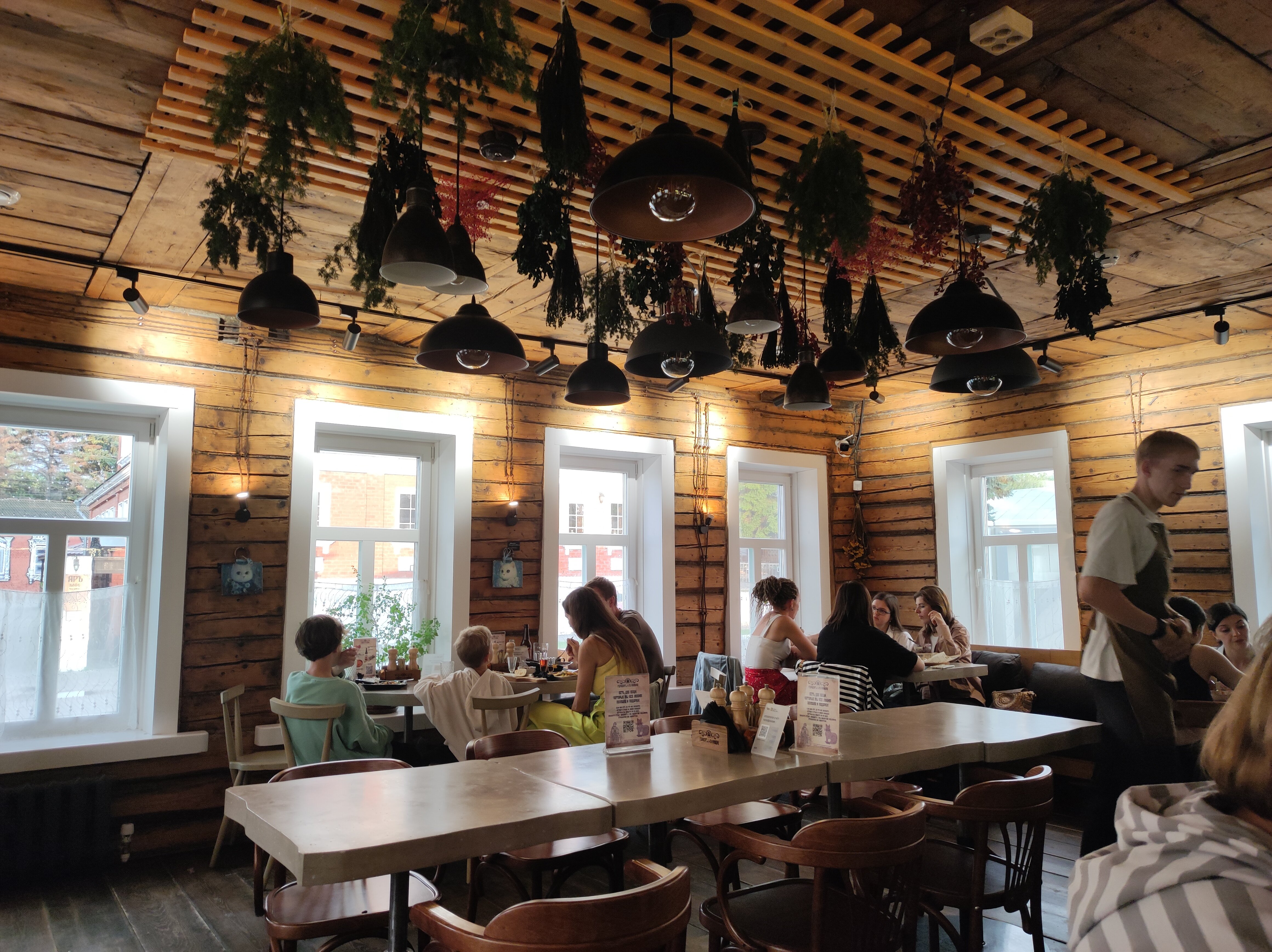 ВСЁ ОК! - Picture of 40th Meridian Arbat, Kolomna - Tripadvisor