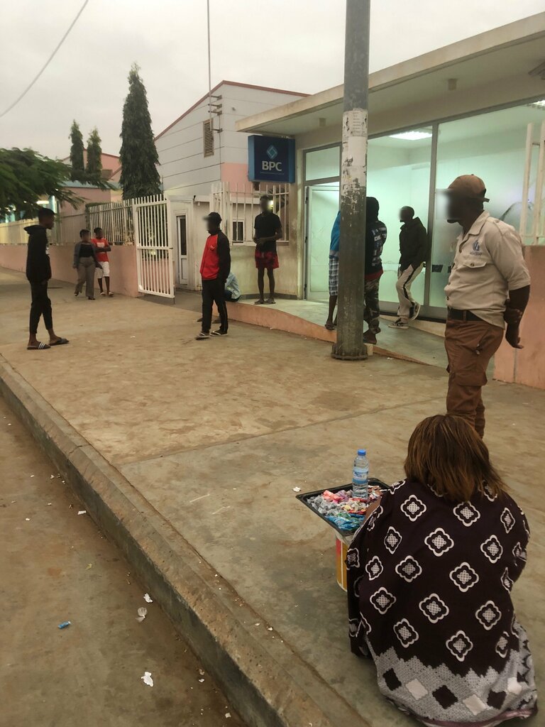 ATM Bpc, Loanda, photo