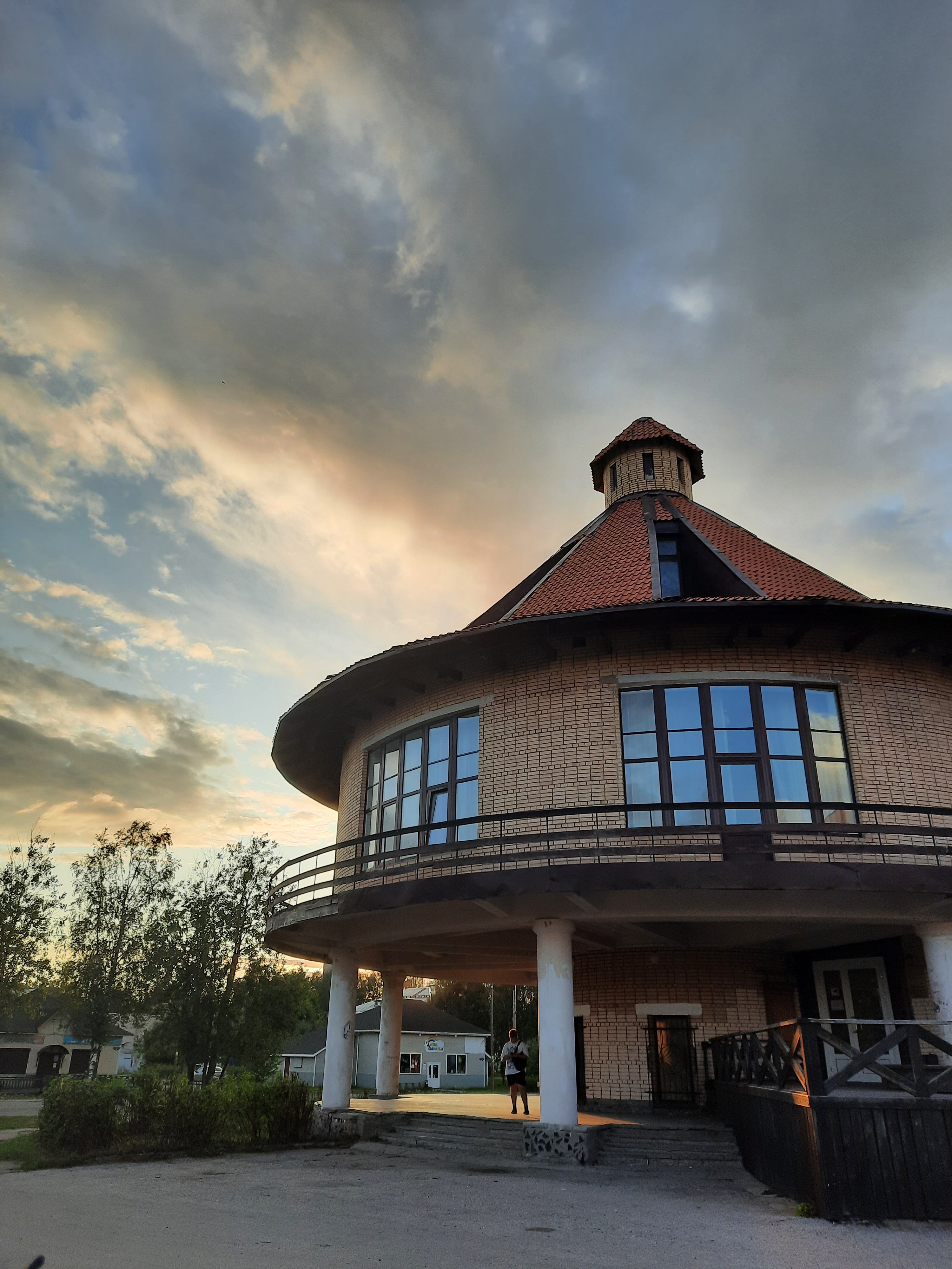 Фото Олония