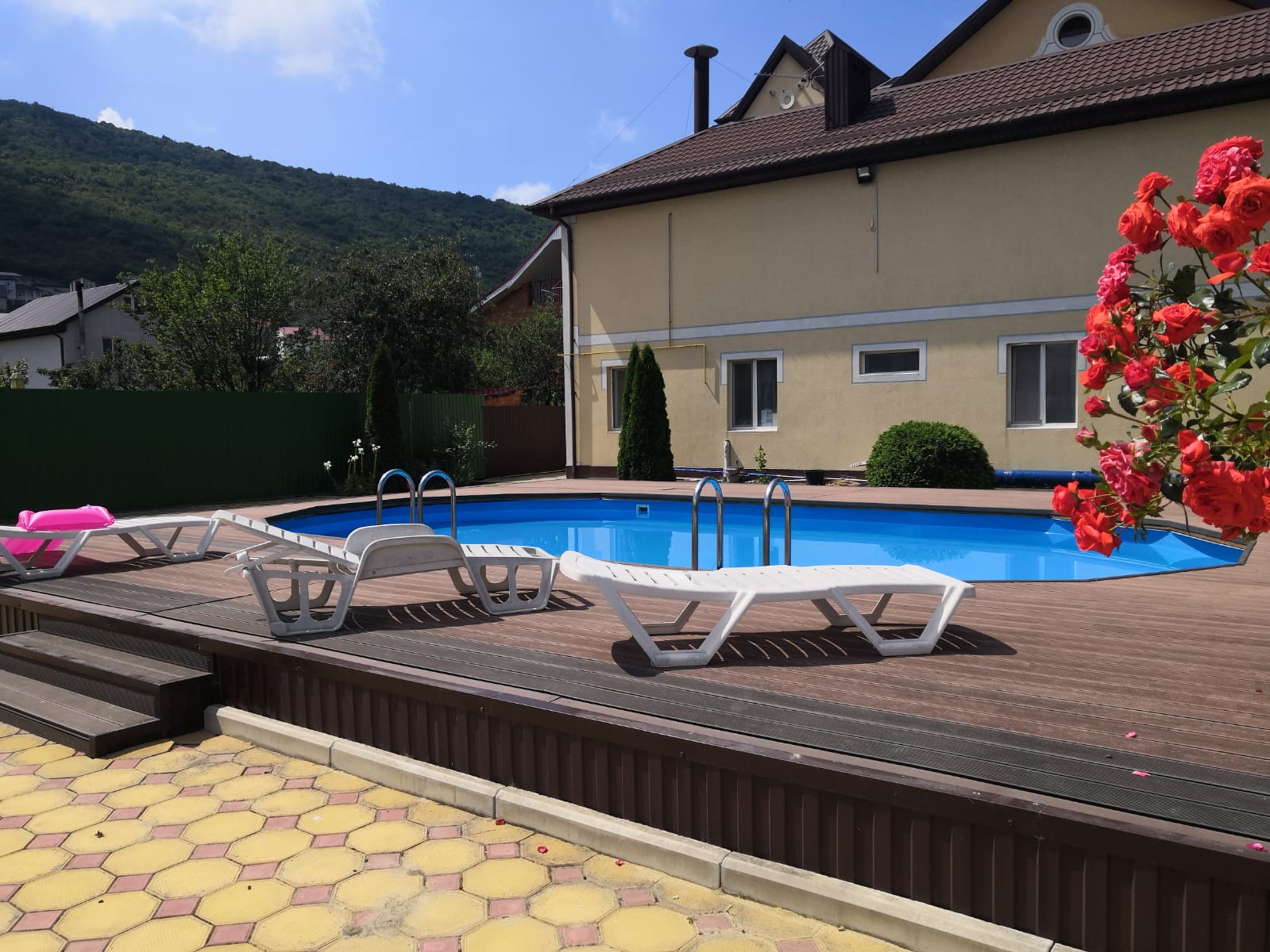 Фото Гостинный дом Ласковый Берег