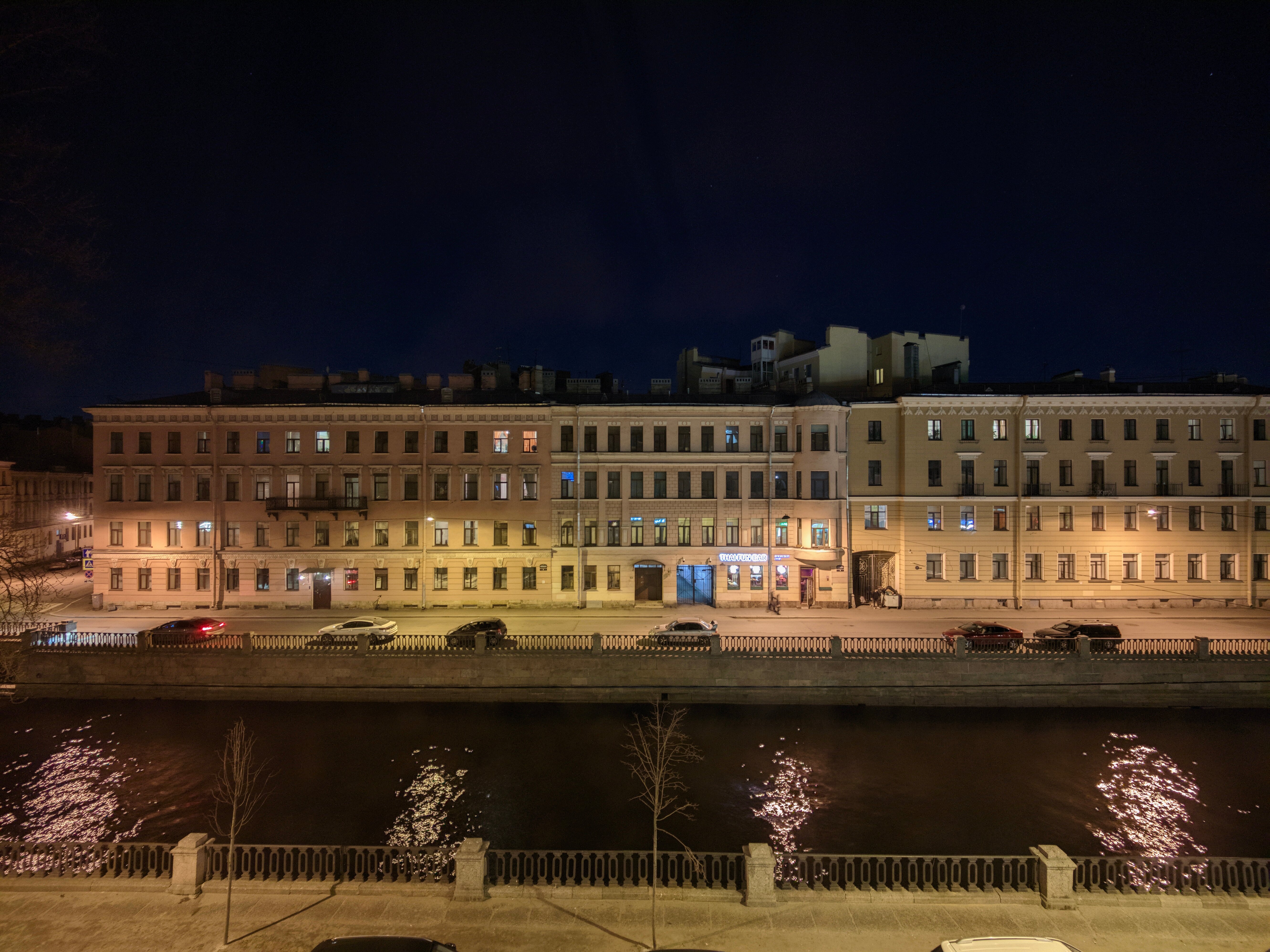 Фото Laika на Грибоедова