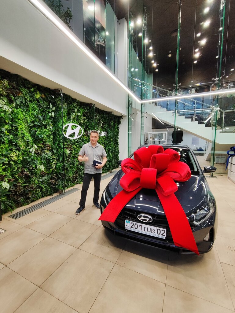 Car dealership Hyundai Premium, Astana Motors, Almaty, photo