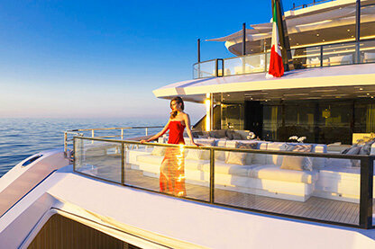 Boats, motor boats, yachts Empire Yachts, Dubai, photo