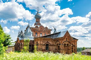 Церковь Иоанна Златоуста в Ныре (Кировская область, Тужинский район, село Ныр), православный храм в Кировской области