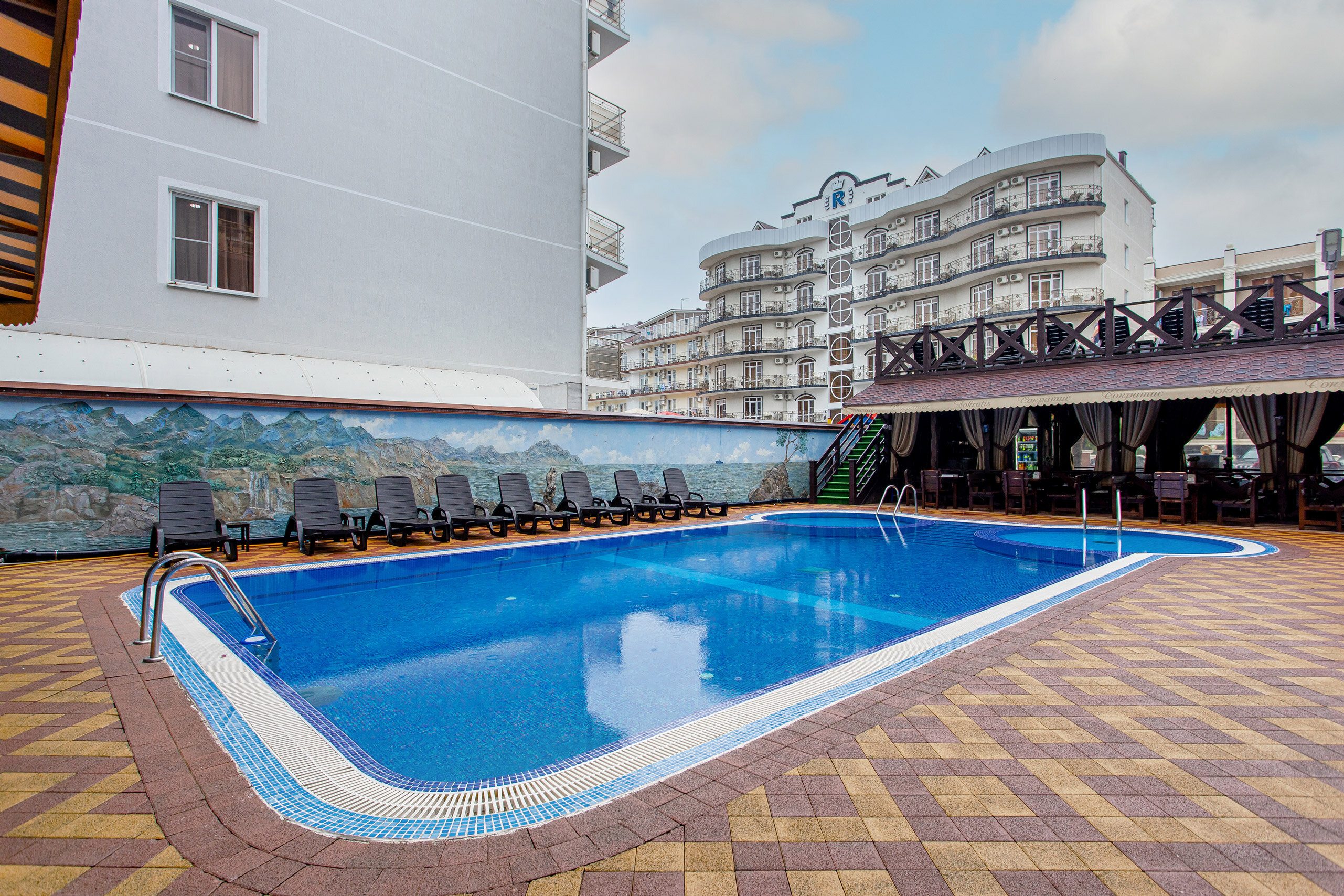 Фото Сократис