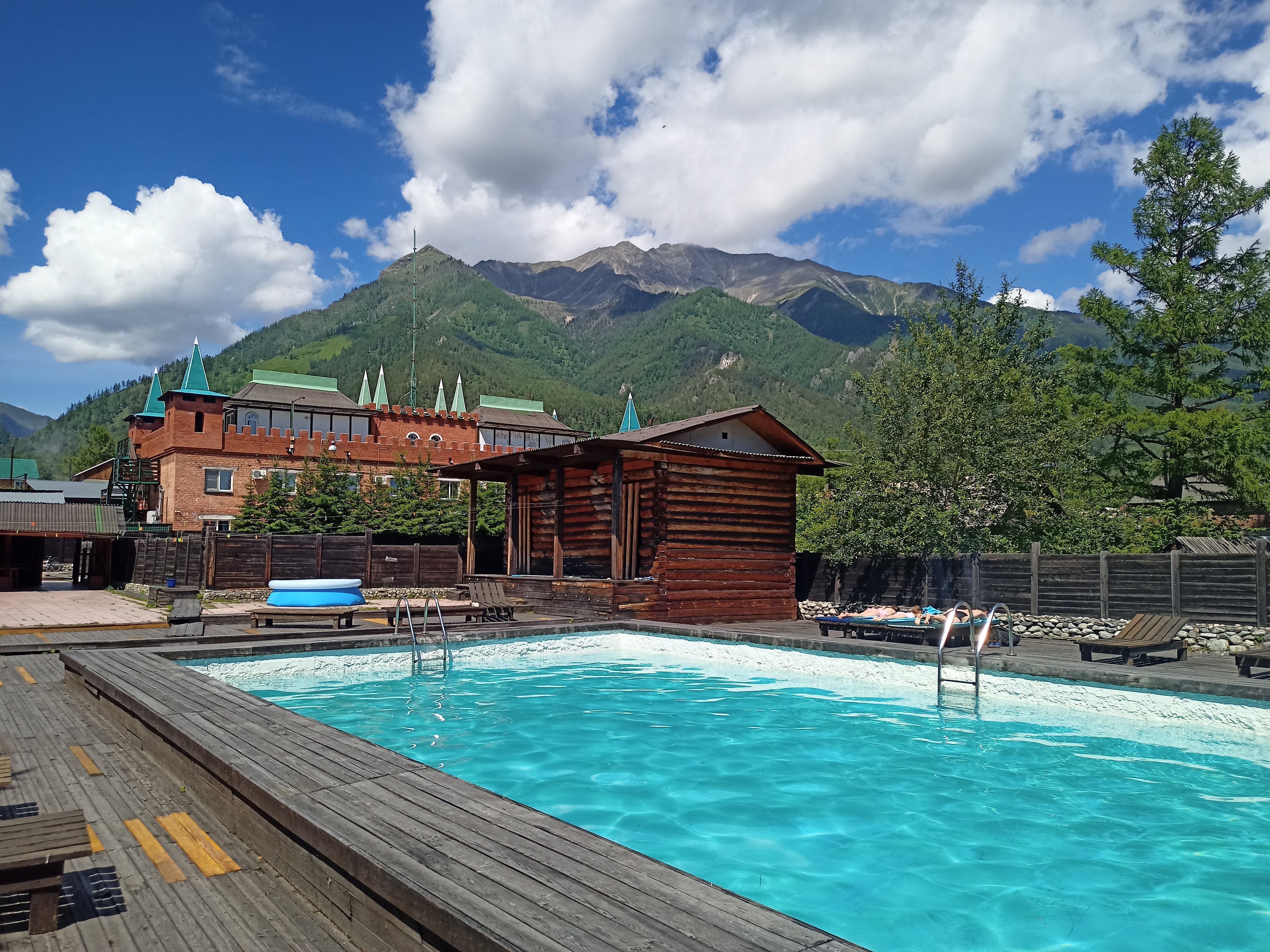 Фото отеля 3