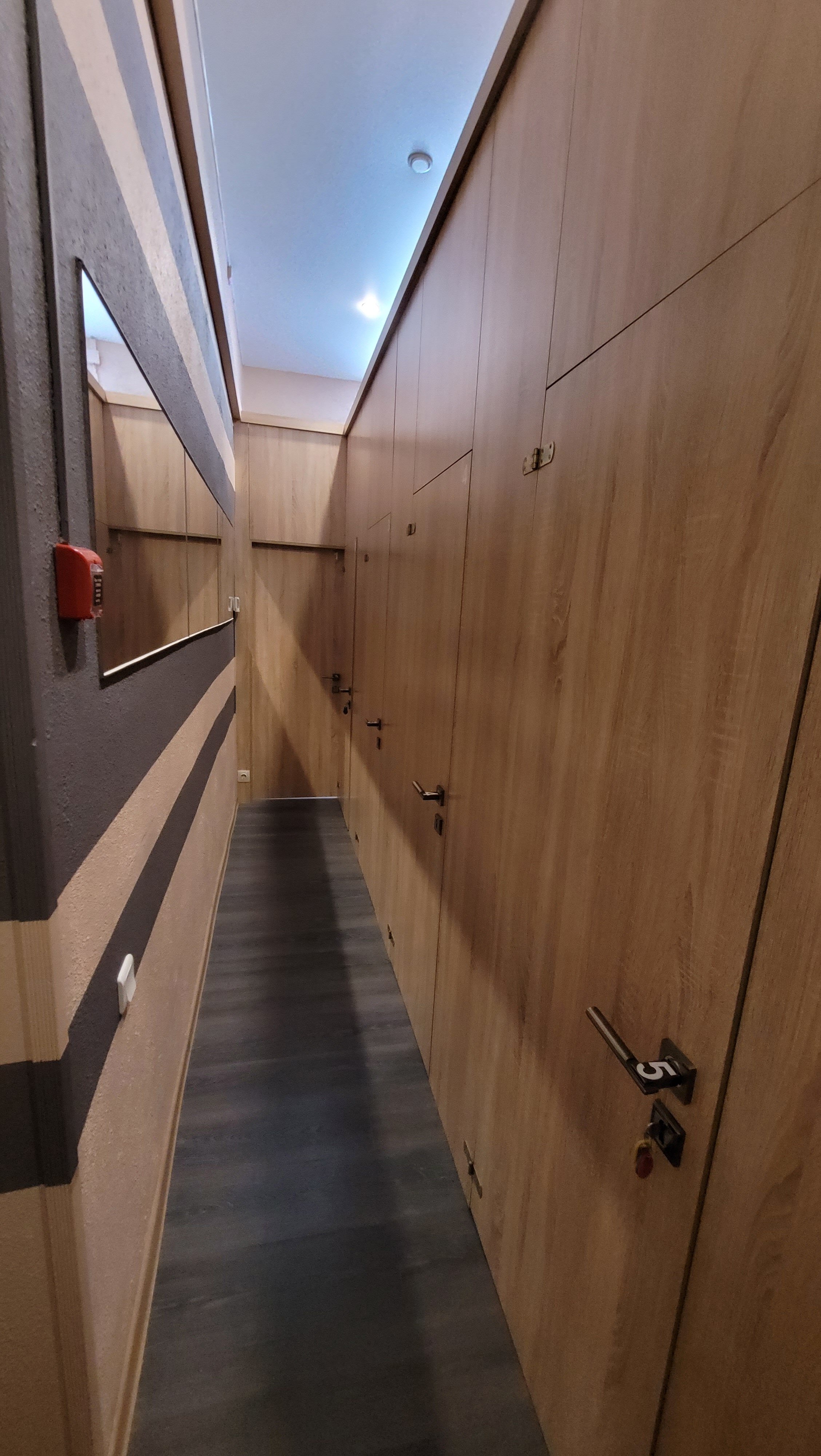 Фото Вальяно