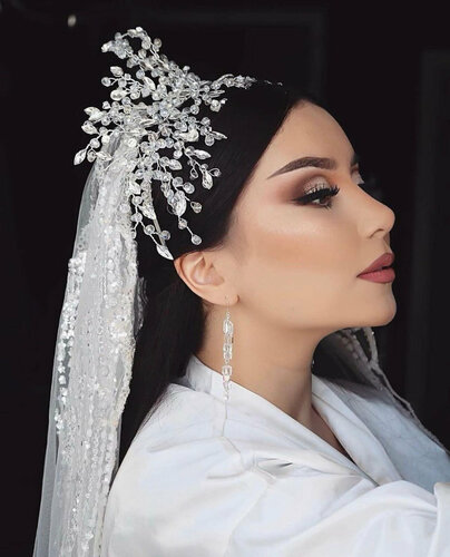 Kamming etuk ayollarning porno fotosuratlari