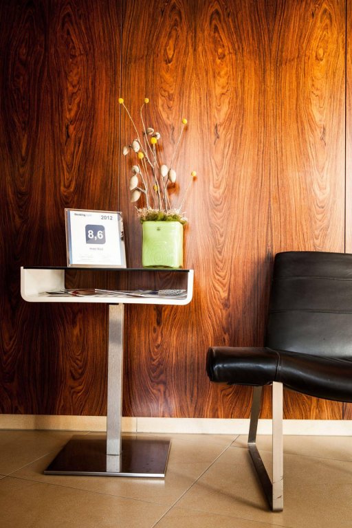 Фото H+ Hotel Ried