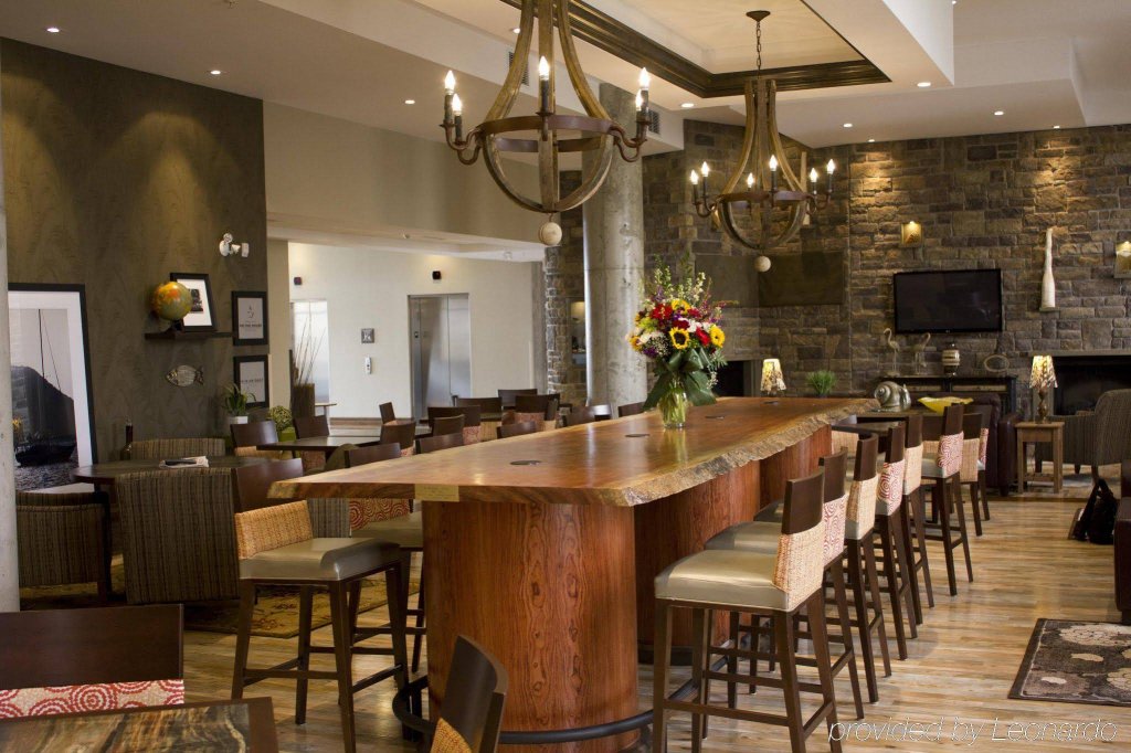 Фото Hampton Inn by Hilton Sydney