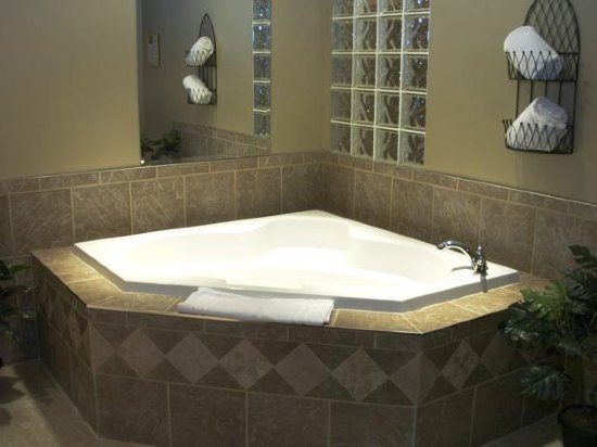 Фото Prestige Hudson Bay Lodge & Conference Centre