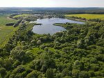 Lake House (Mira Street, 15Б), aldea de bungallows