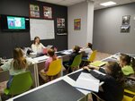 English Class (ulitsa Molodogvardeytsev, 74), foreign language courses