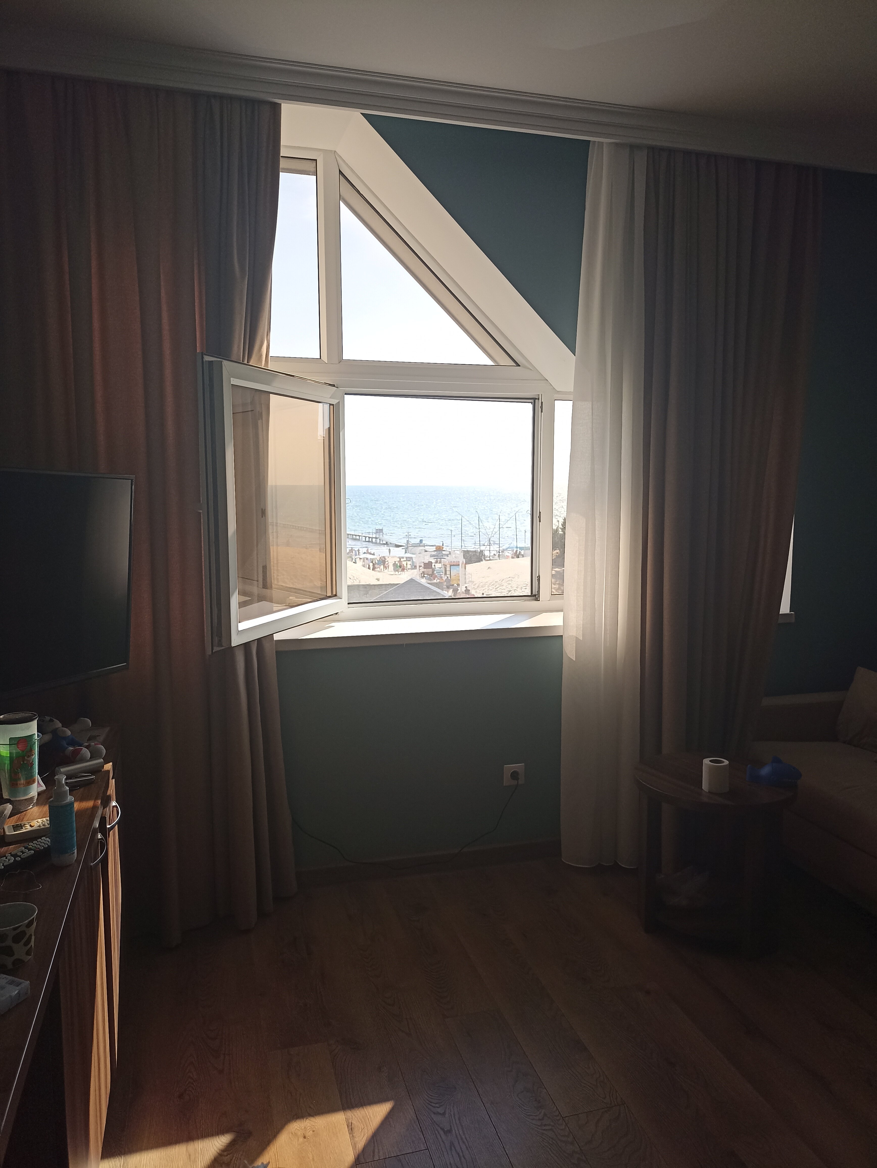 Фото Черноморская