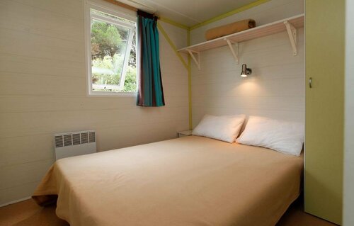 Гостиница Domaine Résidentiel de Plein-Air Les Tamarins в Ла-Рошеле