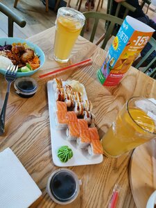 FoodPark (Stroiteley Avenue, 25) ، مطعم