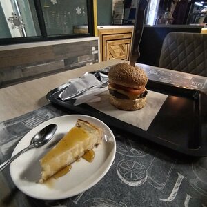 Терраса (Kemerovo — Kuzbass Region, Beryozovskiy, Tsentralny mikrorayon), cafe