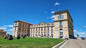 Palais du Pharo (Provence-Alpes-Côte d'Azur, Bouches-du-Rhône, Arrondissement de Marseille, Marseille), landmark, attraction