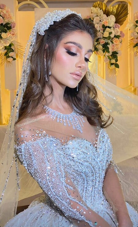 Bridal salon Nour Sabi, luxury wedding dress store, Abu Dhabi, photo