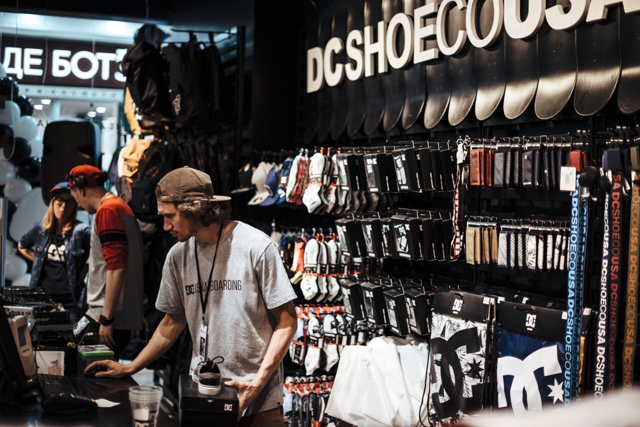 Dc shoes hotsell showroom near me