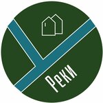 У реки