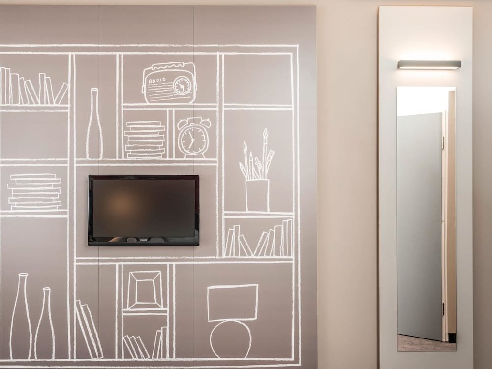 Фото Ibis budget Senlis