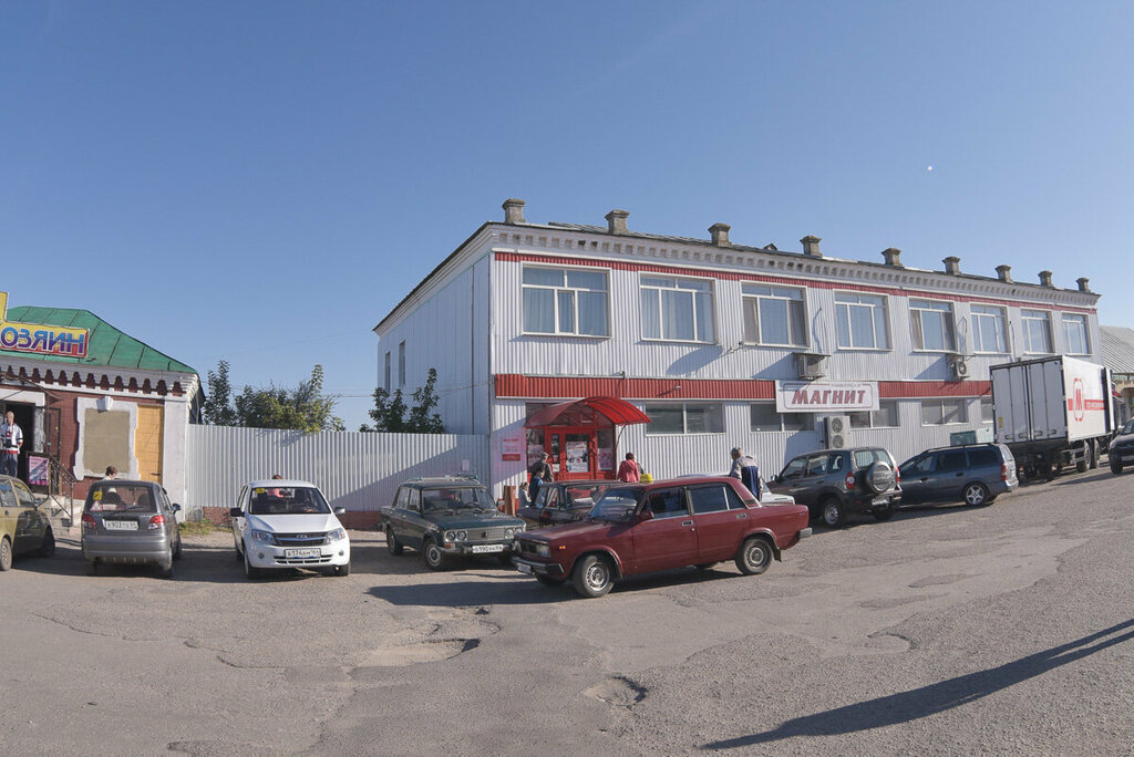 Магазин продуктов Магнит, Калининск, фото