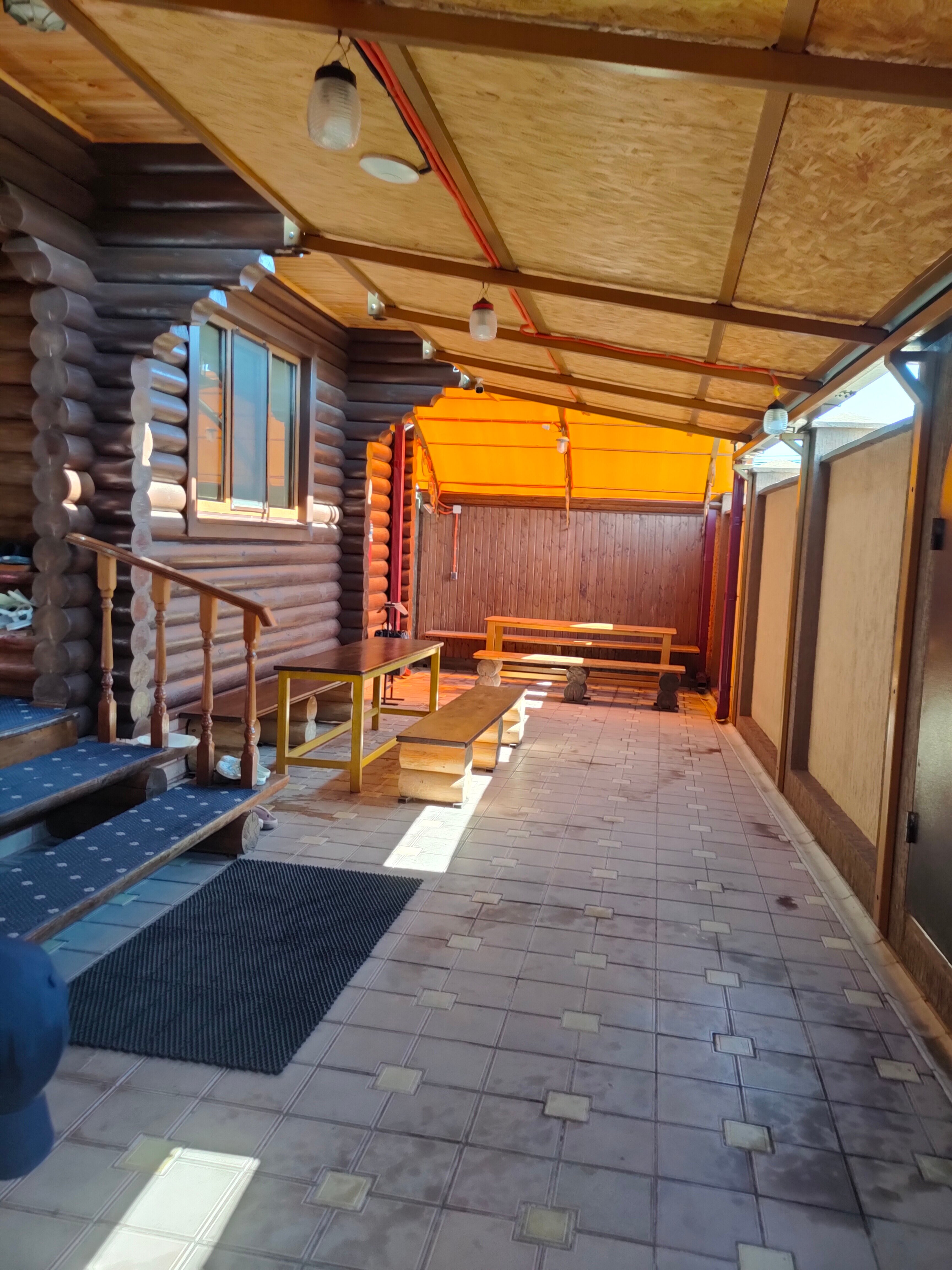 Фото Krisna Mini-Hotel