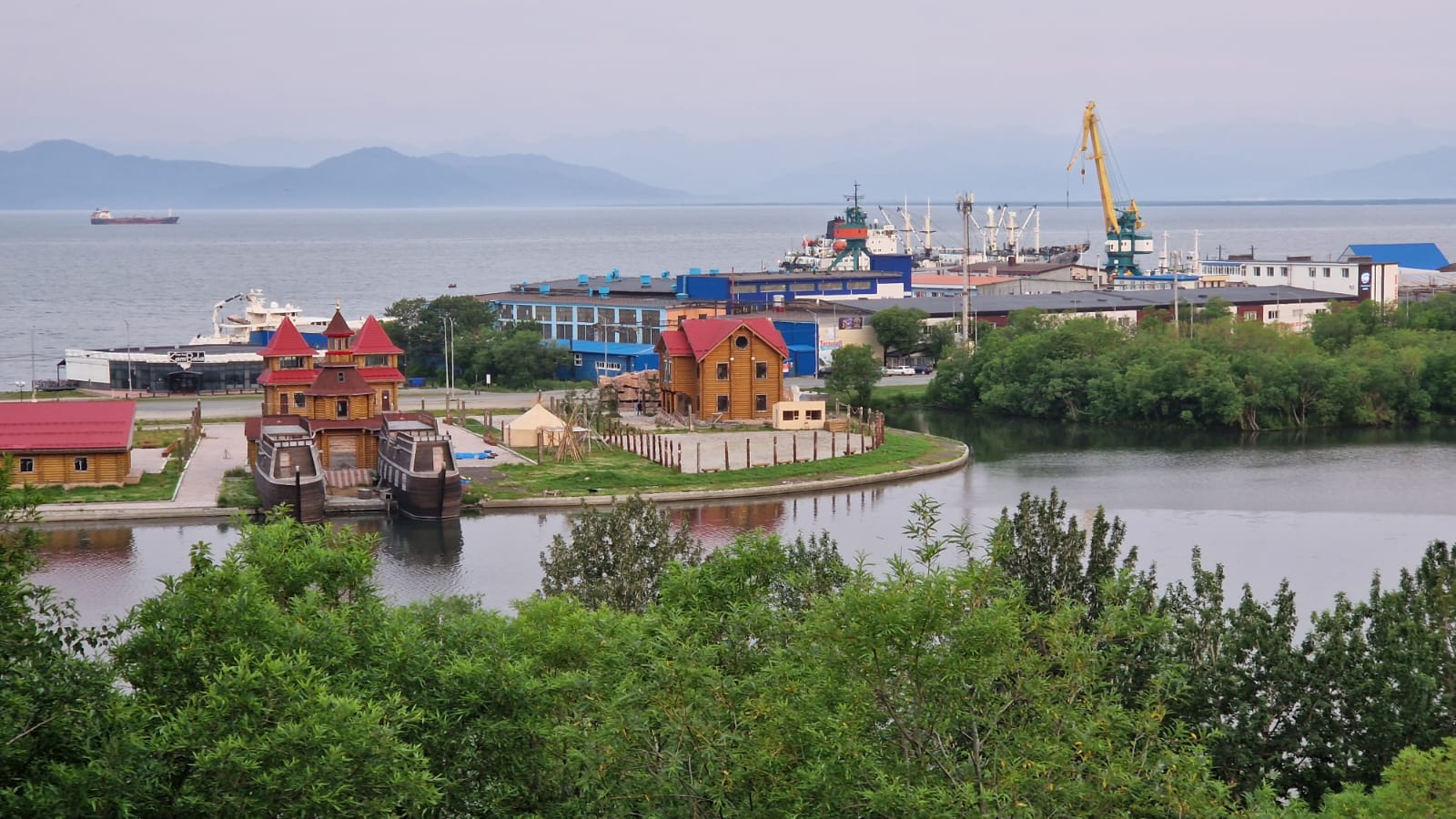 Фото Командор