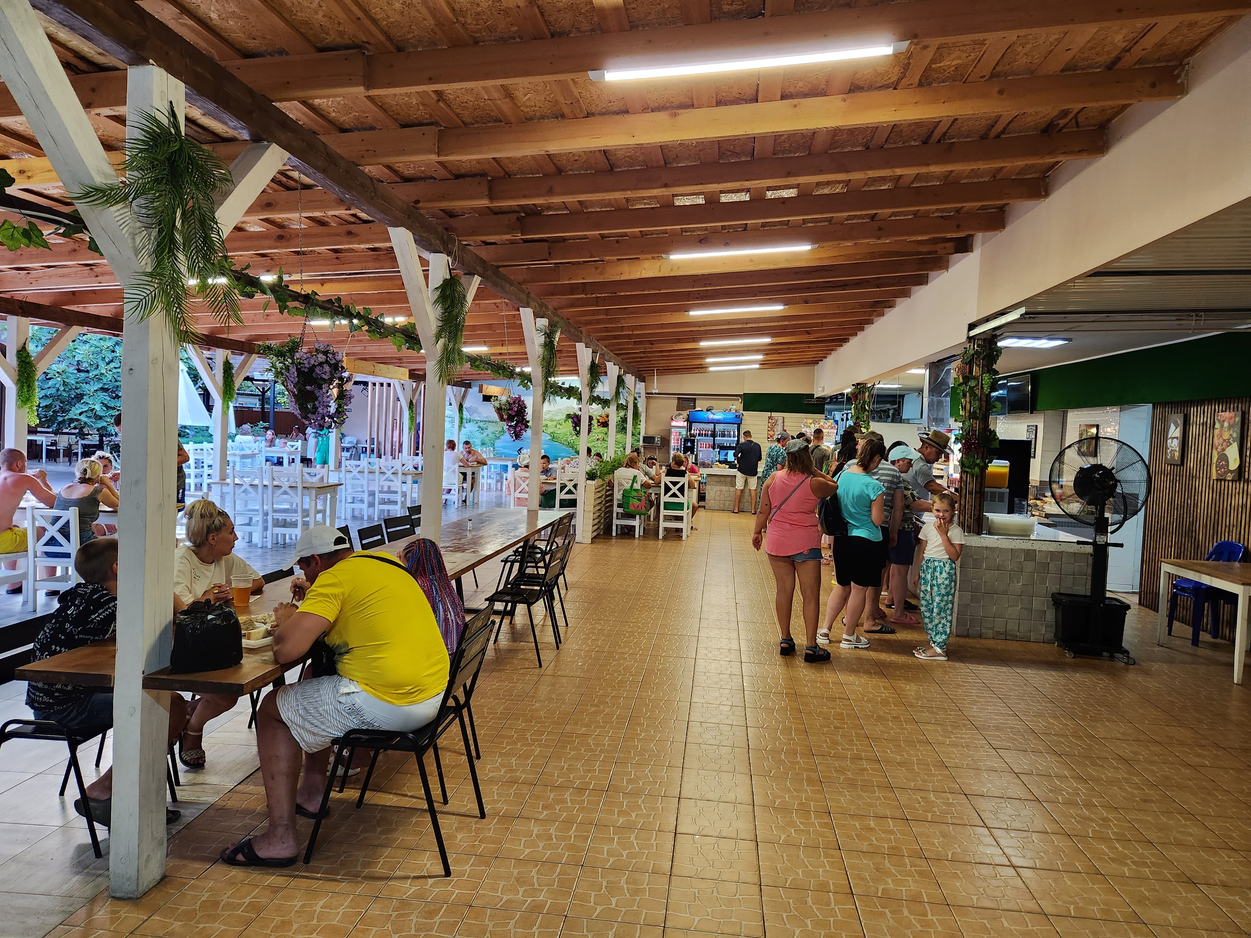 Фото Орешник