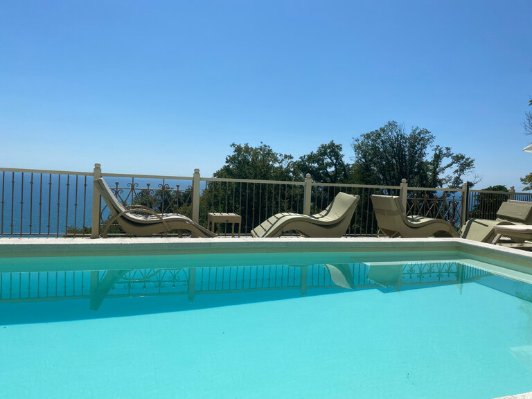 Фото Флоранс