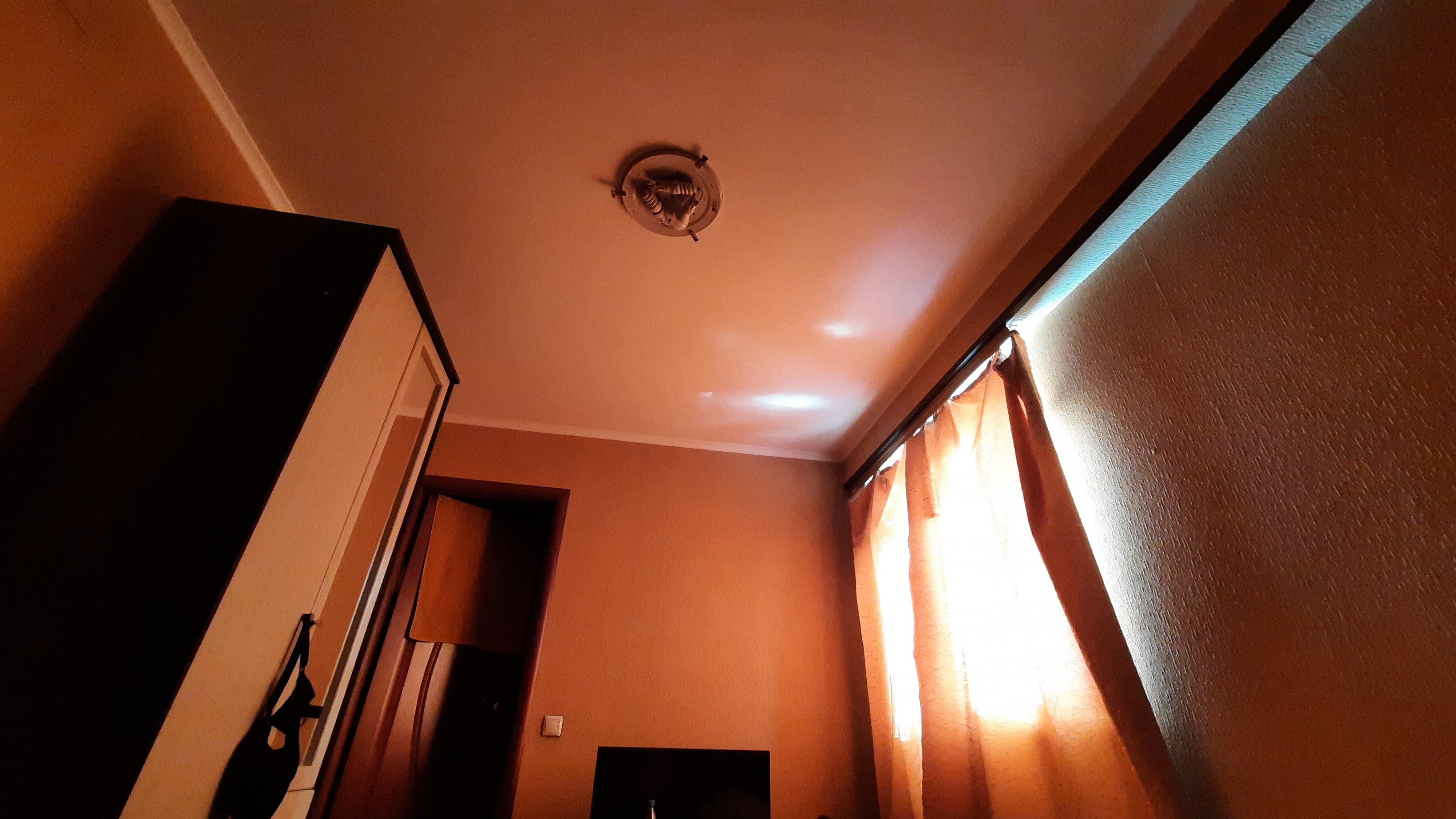 Фото Белый камень