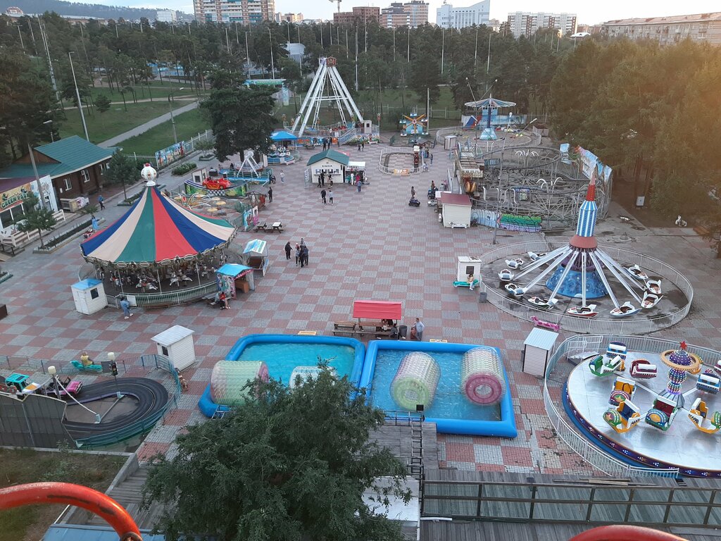 Парк культуры и отдыха Парк аттракционов Green Park, Улан‑Удэ, фото