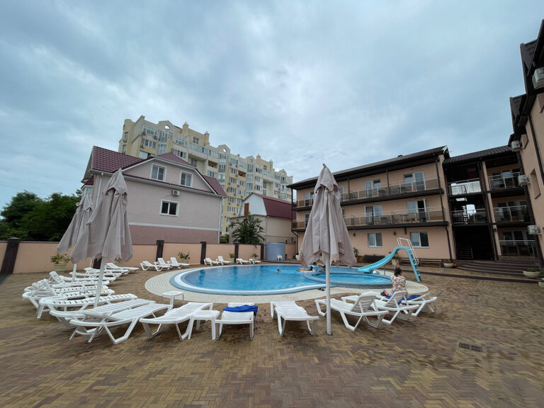 Фото отеля 3