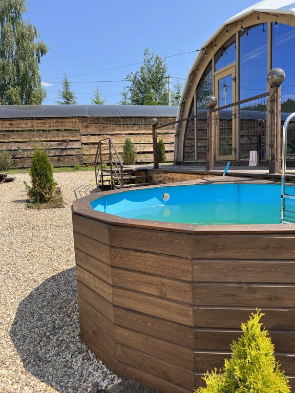 Фото Купольные дома-сферы на ферме