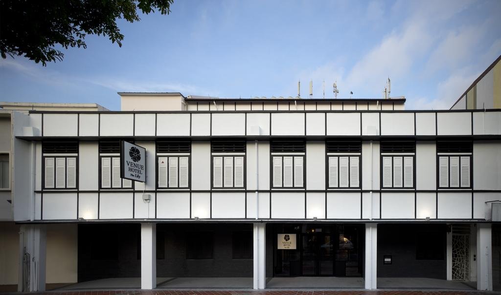 Фото Venue Hotel The Lily