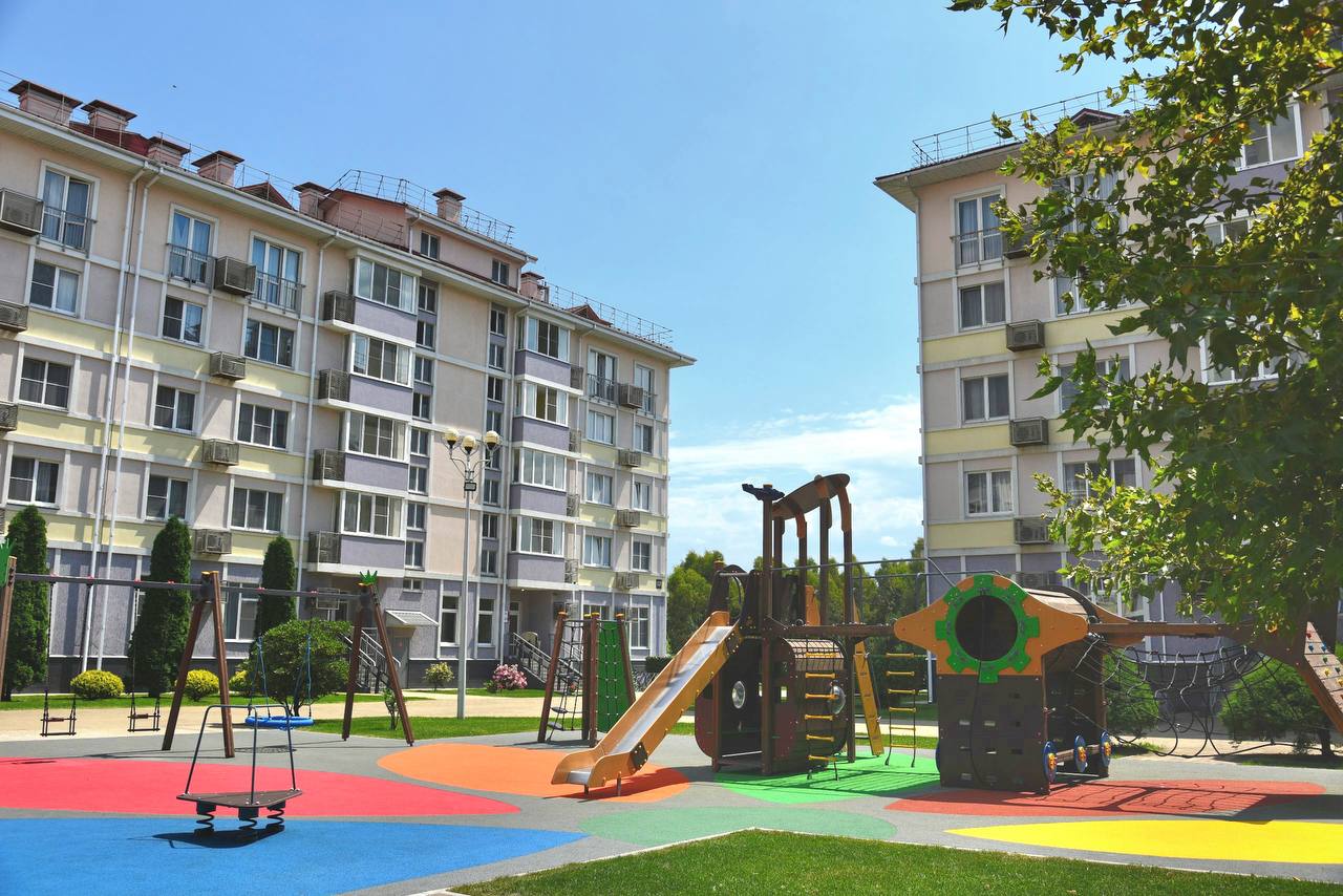 Фото Семейный Квартал