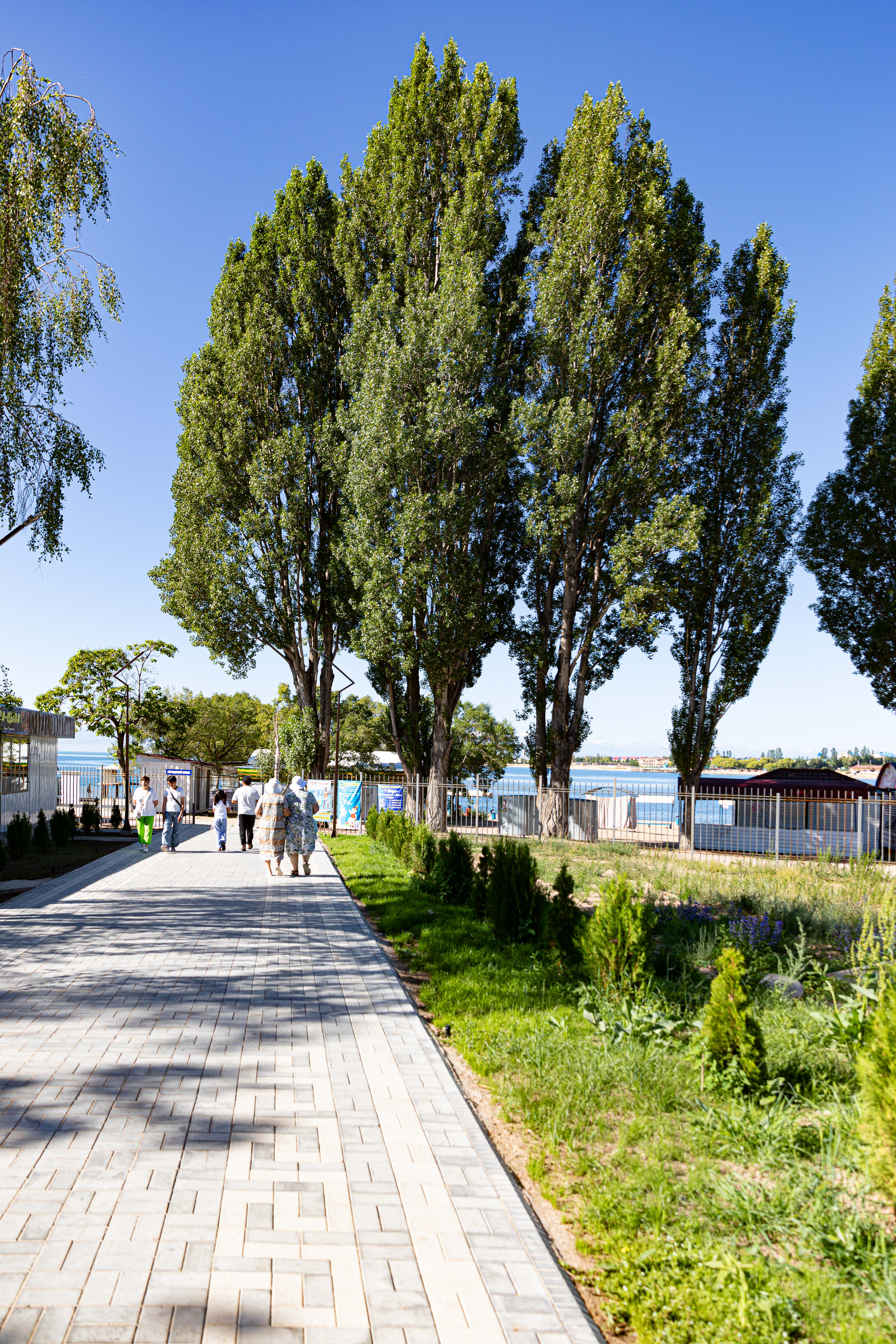 Фото Голубой Иссык-Куль