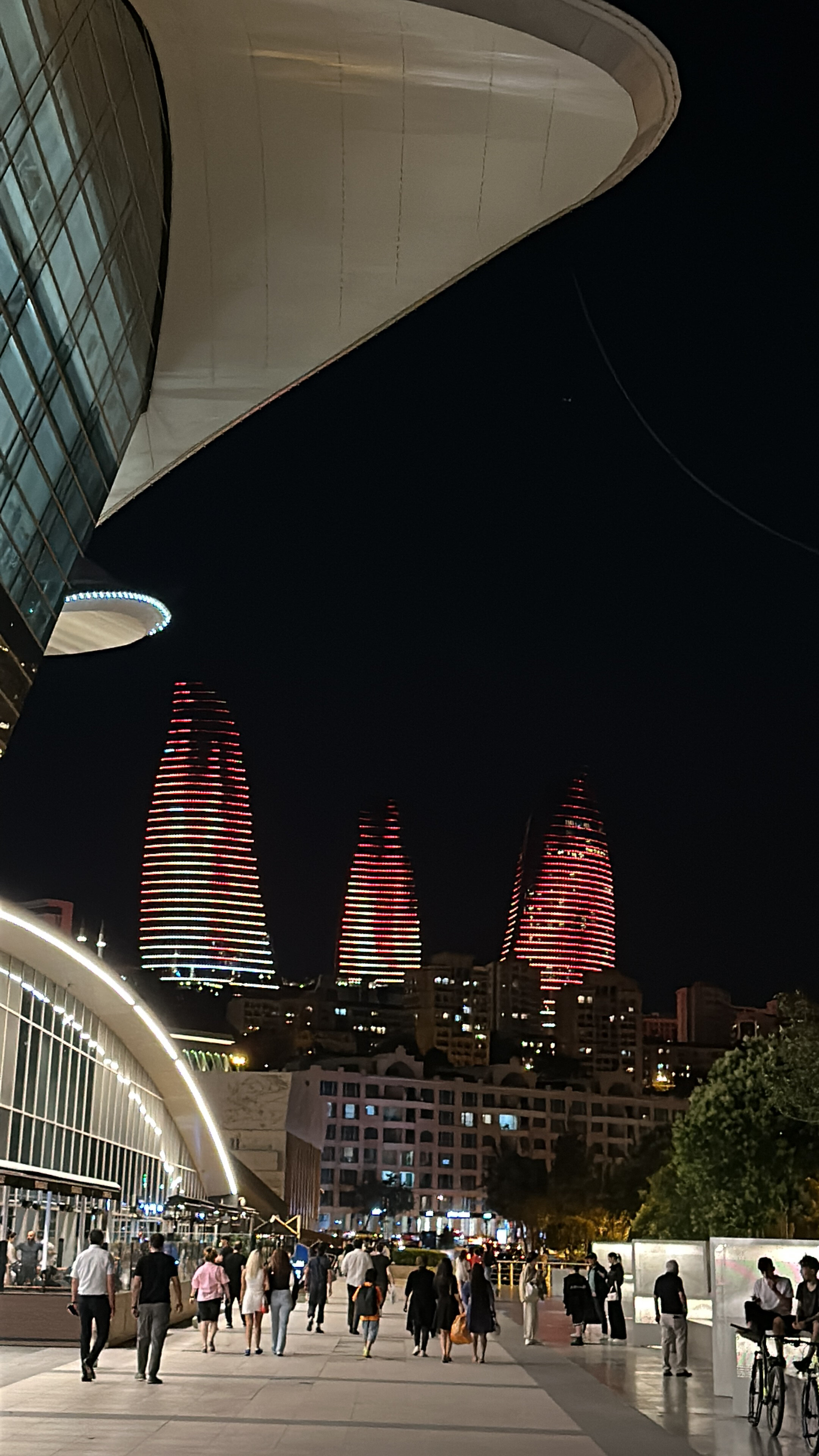 Фото Fairmont Baku Flame Towers