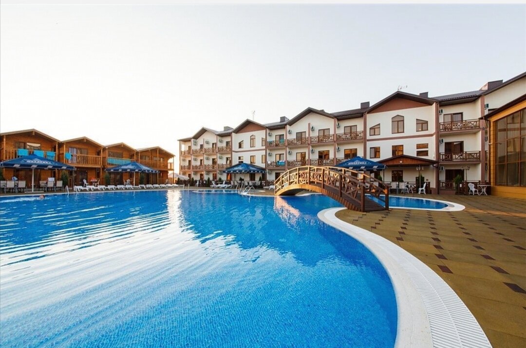 Фото отеля 1