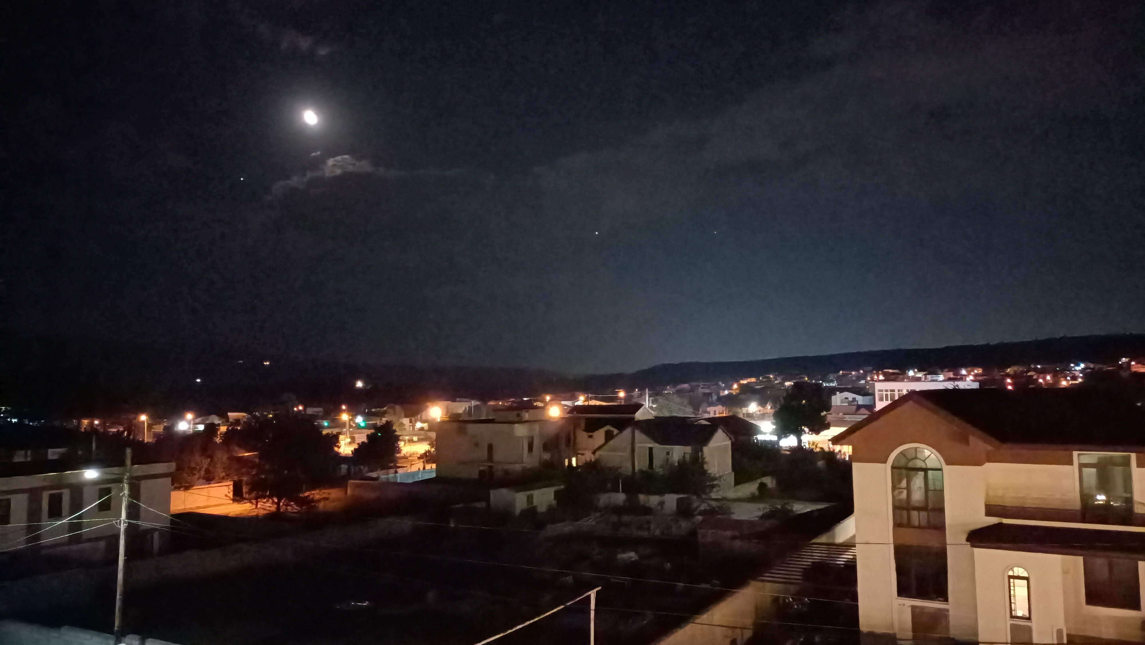 Фото Tbilisi Sea Hotel