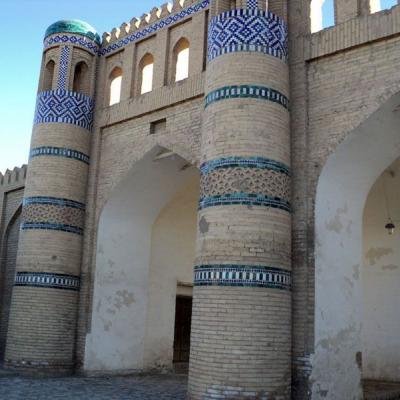 Фото Qosha Darvoza