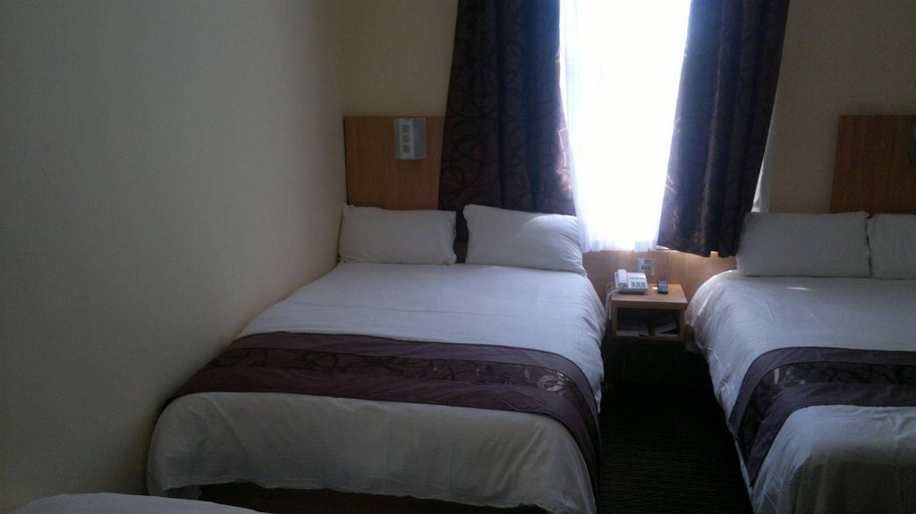 Фото Comfort Inn Hyde Park